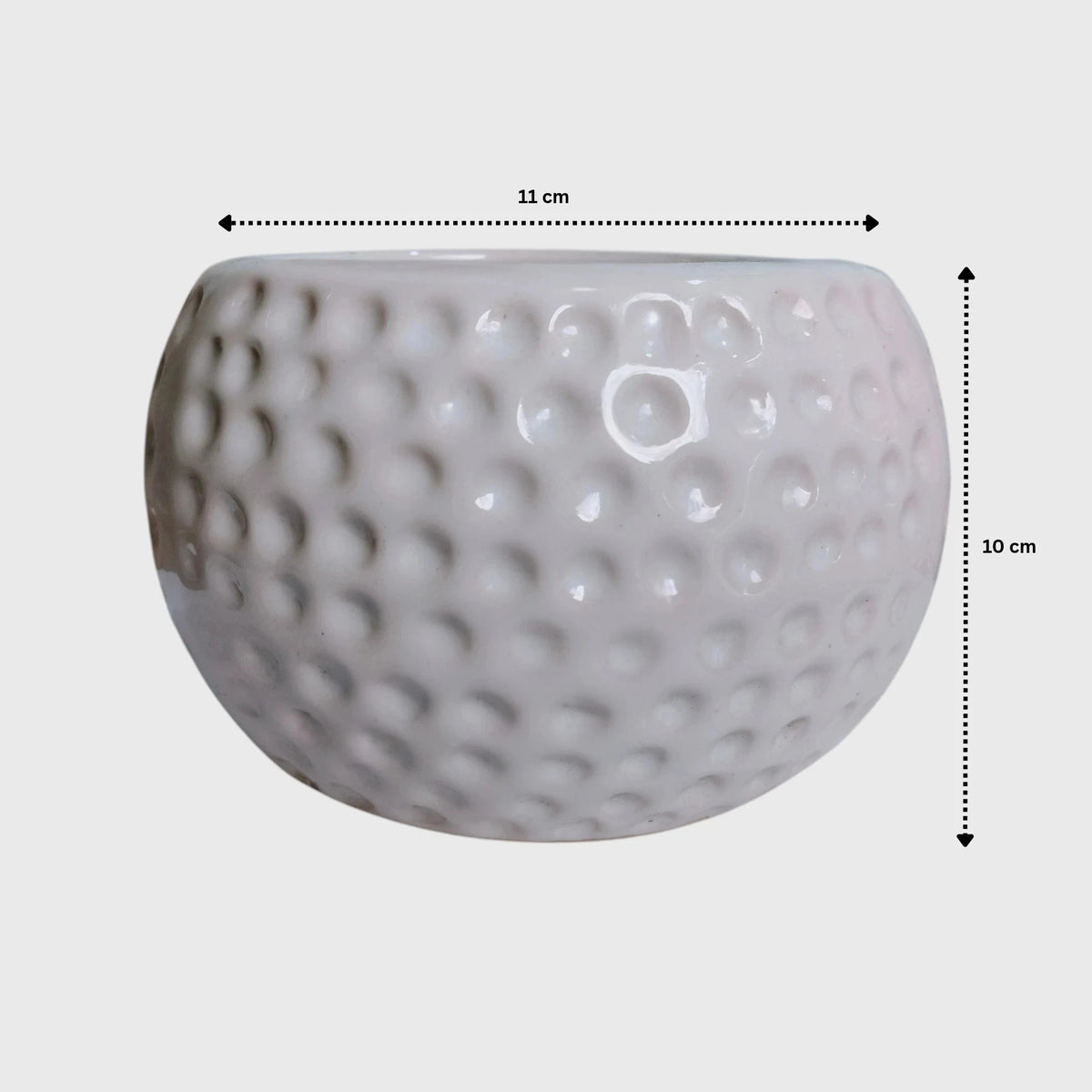 Ceramic Golf Ball Planter with Drainage Hole ( 11x10 cm )