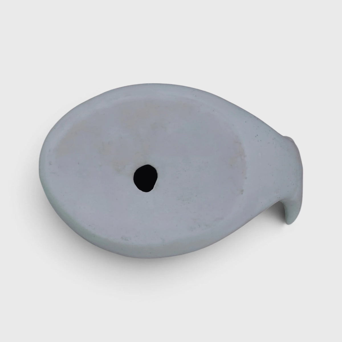 White Fish-Shaped Ceramic Planter (8 × 9 cm)