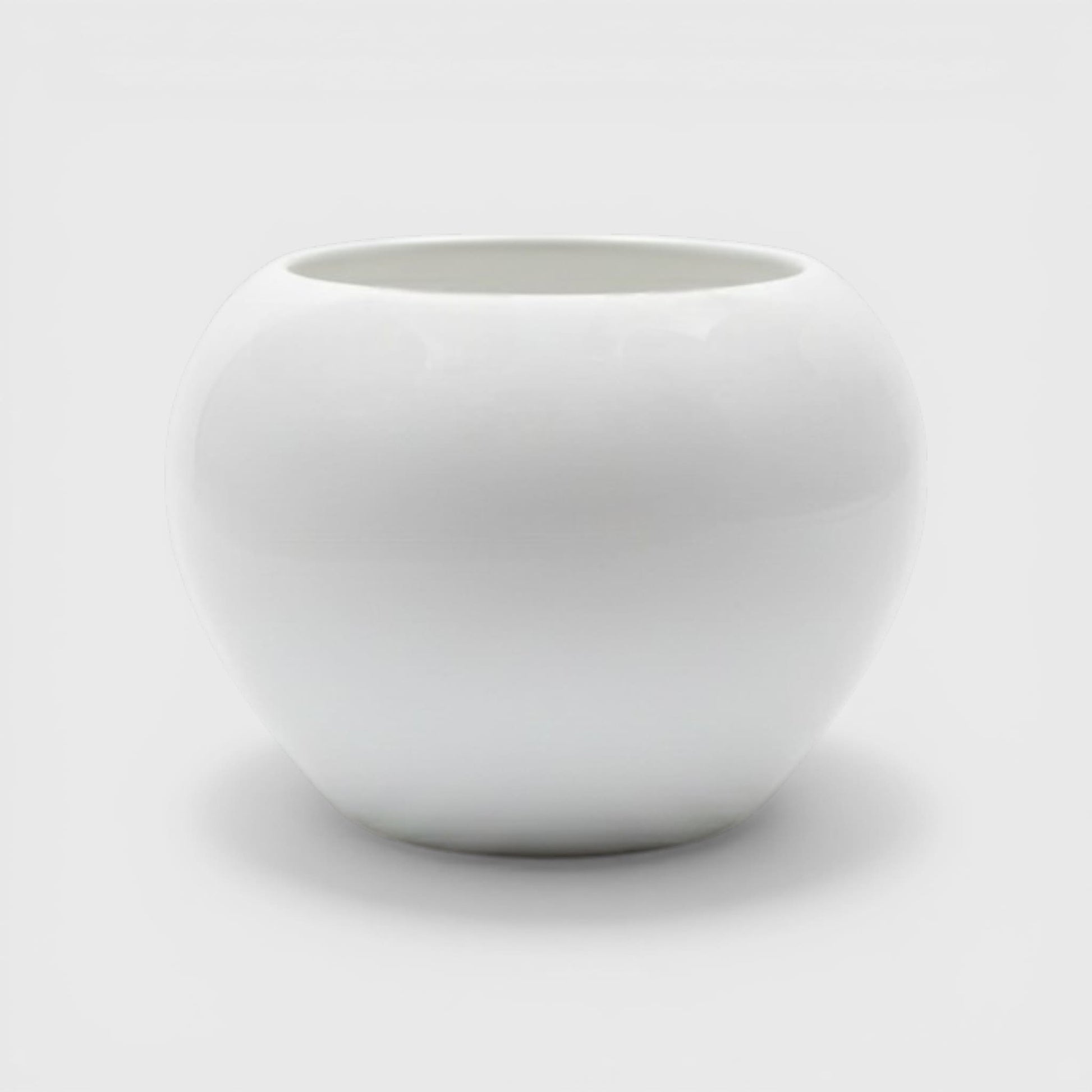 Apple-Shaped White Ceramic Planter with Drainage (3×3 in)