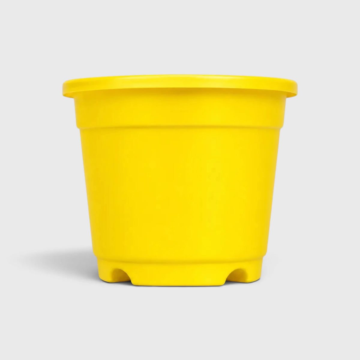 4-Inch Plastic Plant Pots – Strong & Long-Lasting